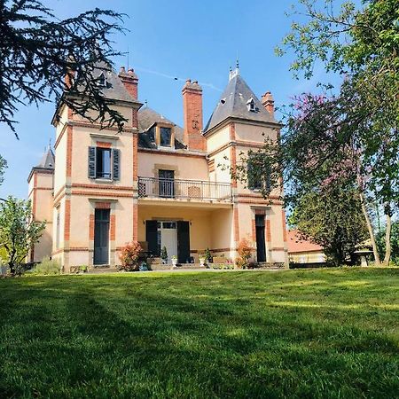 Chateau Segot Neuilly-le-Réal 외부 사진