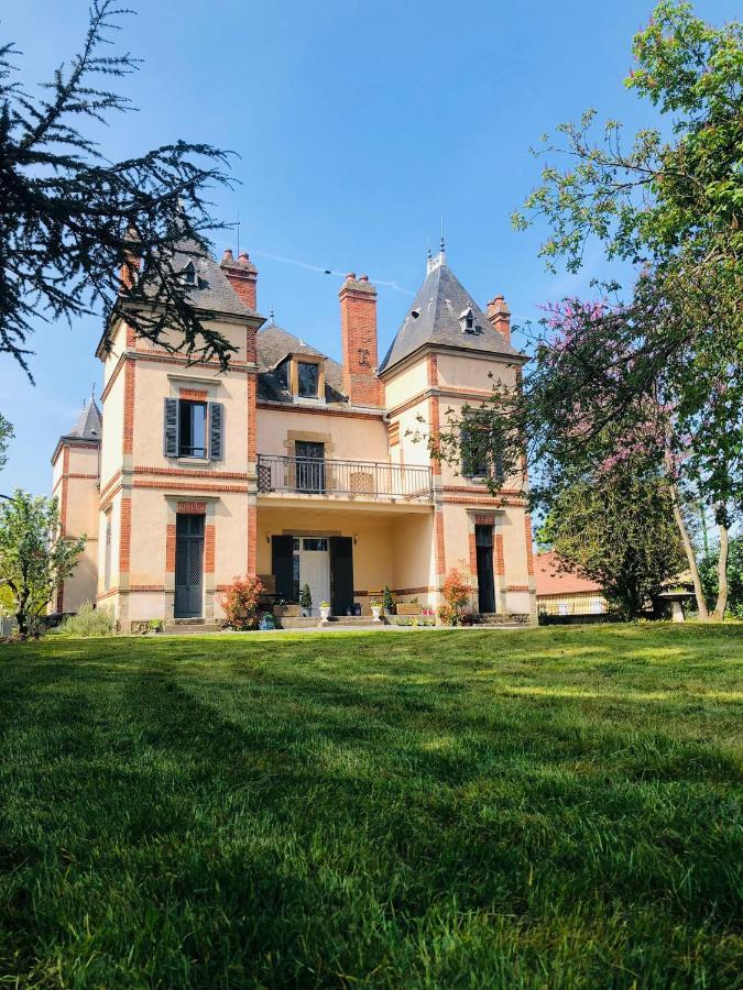 Chateau Segot Neuilly-le-Réal 외부 사진