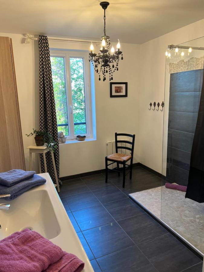 Chateau Segot Neuilly-le-Réal 외부 사진